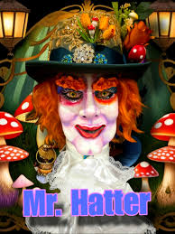 Mr. Hatter! AVAILABLE NOW AT HAUS OF HOLIDAY! #wonderland #alice  #springtime #alicedecor #teatime #mannequin #mannequinartist #centerpiece  #headart #wreathmaking #mrhatter #mad