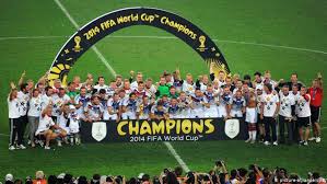 Deutschland verdient sich den vierten stern auf dem deutschland trikot und schreibt geschichte! World And Outer Space Reacts To Germany S World Cup Win News Dw 14 07 2014