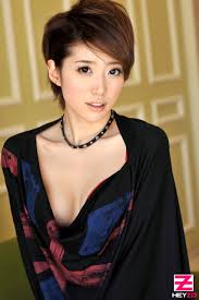 Hey動画 Her Twat Will Wow Your Hidden Desire 元芸能人の超美マン解禁！〜才女の恥態〜 heydouga
