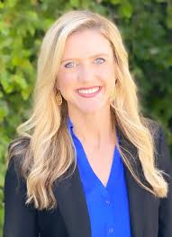 Whittier College CEO And Leadership: Executives and Demographics