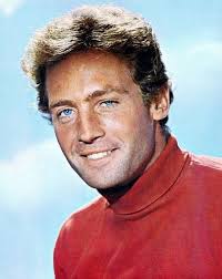 Who is Martine Beswick dating? Martine Beswick boyfriend, husband