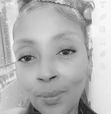 Just because they smile in your face, doesn't mean they complementing you  behind your back. Know your circle. Like/Share this message. Don't forget  to like my page for uplifting messages > Trent