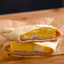 These Ham Cheese Breakfast Pockets Require Absolutely Zero Clean Up Recipe Breakfast Pockets Breakfast Wraps Ham And Cheese
