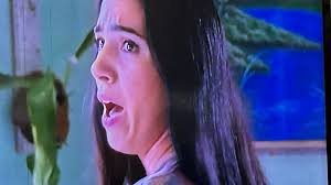 Que alegría ver este actor mas conocido por Suelta el pollo trabajando en  Tras las huellas felicidades ❤️