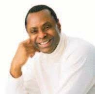 Robin Kirtley's Instagram, Twitter & Facebook