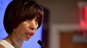 Catherine Pugh: Baltimore mayor resigns over book scandal