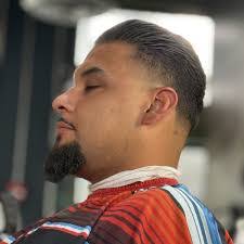 Eli Starks's Instagram, Twitter & Facebook