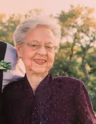 Nanette Wolfe's Instagram, Twitter & Facebook