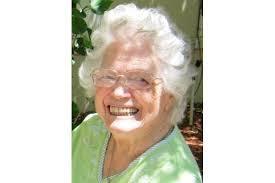 Rachel Parkhurst's Instagram, Twitter & Facebook