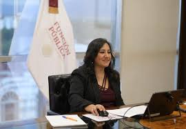 Licenciada en economía por la. Le4lbjjvagdcym