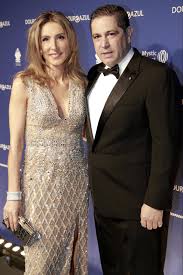 | 451 relations | voir la page d'accueil, le profil, l'activité et les articles de erika Mario Ferreira Compra 30 Da Tvi Por 10 Milhoes De Euros