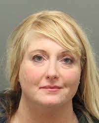 Laurel Dolan's Instagram, Twitter & Facebook