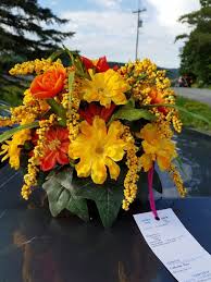 Http Www Cassiaflorist Com P Toko Bunga Di Kamal Jakarta Barat Html Flower Arrangements Flowers Floral Wreath