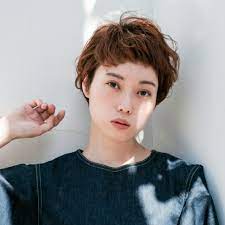 短めの前髪がイマドキウケる 幼く見えない大人の前髪短めスタイル hair オン眉 短い前髪 髪型