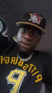 Ever been shopping with your girlfriend?