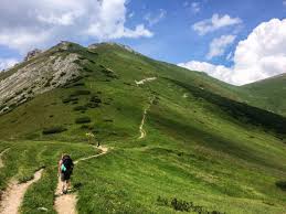 Die beeindruckende natur der slowakei bietet unzählige möglichkeiten, sich sportlich zu betätigen. Slowakei Durchquerung Der Hohen Tatra Eine Huttentour Tapir Blog