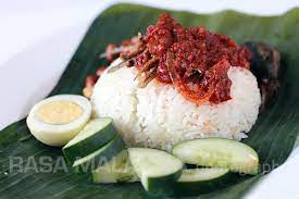 Basically, nasi lemak ialah nasi yang dimasak bersama santan with aromatic add on macam pandan, serai, halba, lada hitam, kulit kayu manis, hirisan bawang. Nasi Lemak Rasa Malaysia