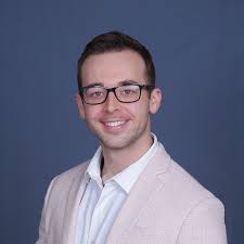 Corey Oakes's Instagram, Twitter & Facebook