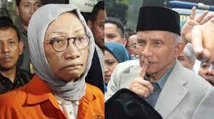 Alhasil, mobil hanafi itu terdorong ke depan hingga menabrak kendaraan pengangkut alat berat. Viral 7 Pengakuan Mengejutkan Amien Rais Di Sidang Ratna Sarumpaet The Truly Islam