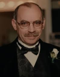 Stanley Wilkinson's Instagram, Twitter & Facebook