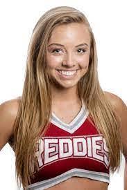 Leslie Minick's Instagram, Twitter & Facebook