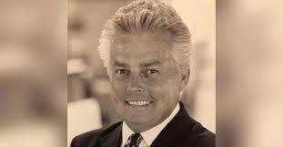 David Burr's Instagram, Twitter & Facebook