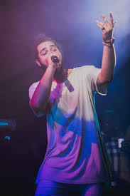 The rapper guzzled bud lights with his friends until the early hours of the morning 27 Post Malone Ideas Post Malone Malone Post
