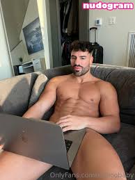 xonicobaby  xonicolli Гола изтичане OnlyFans снимка 3 - Nudogram v2.1