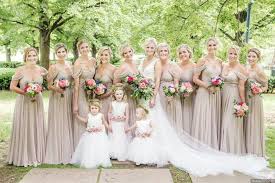 Light Sand Color Bridesmaid Dresses Off The Shoulder Style Neutral Color Bridesmaid Dress Epaga Foto Bridesmaid Dresses Bridesmaid Wedding