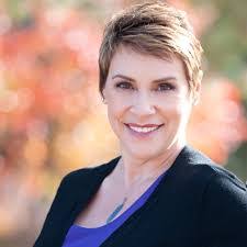 Heather Whitehurst's Instagram, Twitter & Facebook