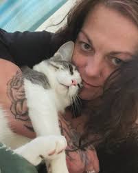 UPDATE: AFTER LIKE 10 EMAILS OF BEGGING I WAS ABLE TO GET SOMEWHERE WITH  FIDO ALERT! I AM MEETING THE LADY THAT IS MISSING TOM. NOW I PRAY THAT IM  RIGHT AND