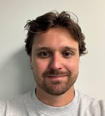 Aaron Clouse's Instagram, Twitter & Facebook