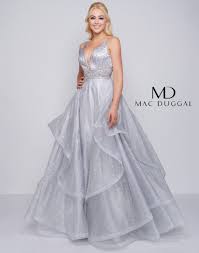 This full length dress from mac duggal black white red 66586 is sure to steal. 30589m Mac Duggal Prom Gown