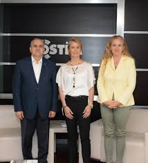 Orhan aydın isimli sanatçının kariyerini keşfet. Soylesi Ostim Yonetim Kurulu Baskani Orhan Aydin Savunmahaber Com