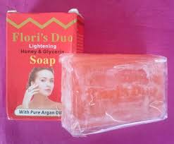 Savon Eclaircissant Au Miel A La Glycerine Et A L Huile D Argan