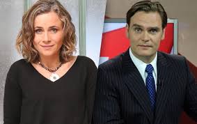 Siempre he sido juguetona y la faby y enrique me siguen la corriente. Hija De Amaya Forch Y Amaro Gomez Pablos Se Luce Como Modelo Publicitaria Tecache Cl