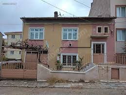 Sadece size ait bir mekân olduğu için rahatça huzur içinde yaşamanızı sağlar. Son Fiyat Sahibinden Acil 71 Evlerde Mustakil 2 Katli Satilik Mustakil Ev Ilanlari Sahibinden Com Da 869248547