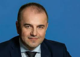 Elzbieta Bartnik's Instagram, Twitter & Facebook