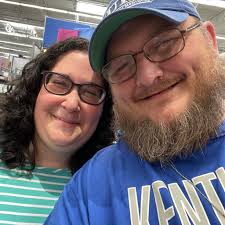 Is Dan a UK or a Cards fan?