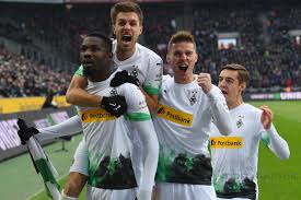 Sitemizde hd olarak tüm maçları ücretsiz izleyebilirsiniz. Aktuelles Uber Borussia Monchengladbach 4 2 Gegen Freiburg Borussia Bleibt Auf Kurs
