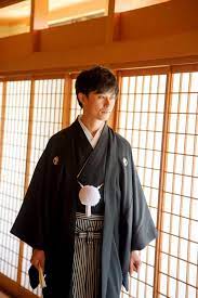 kimono おしゃれまとめの人気アイデア pinterest hsama zuchelli 着物ファッション メンズ ヘアスタイル 袴 男性