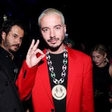 En las redes sociales j balvin y valentina ferrer, hace algunas semanas, revelaron varias imágenes en donde se ve a la pareja, junto a su mascota, en cabe recordar que los rumores sobre el presunto embarazo de valentina ferrer iniciaron el año pasado, pero en diciembre la pareja lo desmintió, sin. Aseguran Que J Balvin Sera Padre Porque Valentina Ferrer Esta Embarazada Love 40 Los40