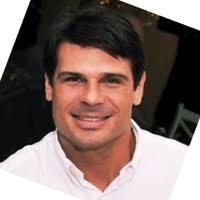 50+ perfis com “Báez”