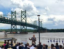 Politicians Gather To Celebrate I 74 Bridge Groundbreaking Peoria Public Radio