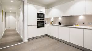 Porcelanosa Grupo Projects Minimalist Apartments In The Centre Of London Minimalist Apartment Apartment 2 Bed Flat