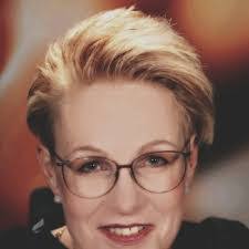 Tina Klug's Instagram, Twitter & Facebook