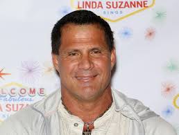 Los angeles > josie canseco. Jose Canseco Publicly Shames A Fan For Finger Gesture Los Angeles Times