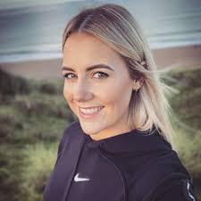 Adele Simpson (@aplsimpson)