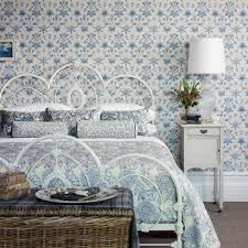 Shop our selection of feminine wallpapers for girls bedrooms here! Morrisandco On Instagram Daisy Was One Of The First Wallpaper Designs To Be Produced By Morris Co Inspi Morris Wallpapers Feminine Bedroom Daisy Wallpaper
