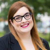 Amanda Steiner's Instagram, Twitter & Facebook